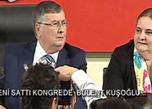 CHP'de açık mikrofon krizi