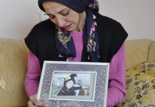 Kızı öldürülen gözü yaşlı annenin yardım feryadı