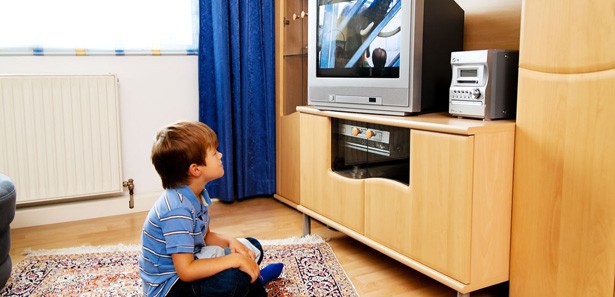 Televizyon çocukların dengesini bozuyor