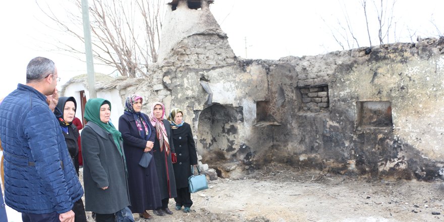 Evi yanan Koçlar ailesine sahip çıkıldı