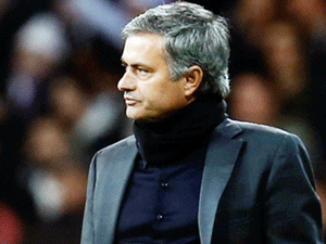 Mourinho Cüneyt Çakır için Ferguson’a ne dedi?