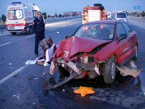 Düğün yolunda kaza: 2’si çocuk 6 yaralı