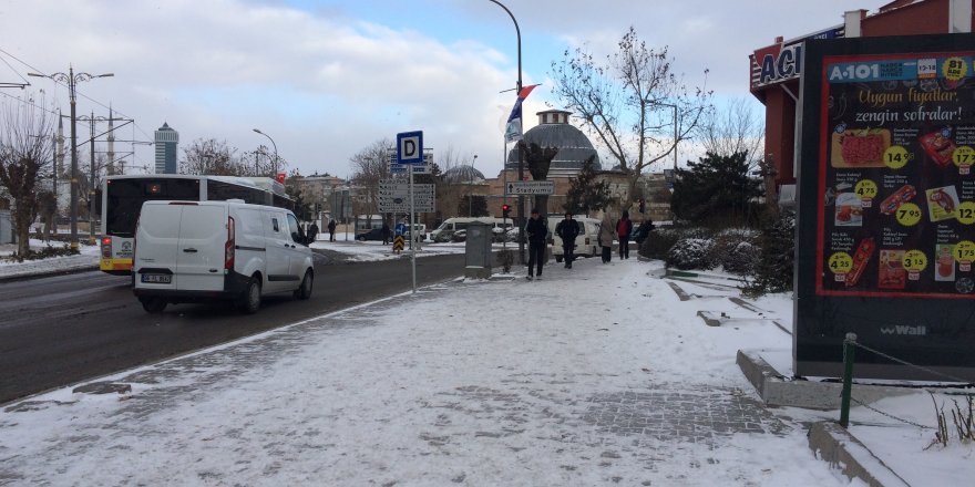 Meteoroloji'den don,buzlanma ve sis uyarısı