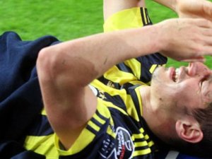 F.Bahçe'ye Emre'den iyi haber!