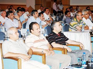 Belediyecilik hizmet duygusuyla yapılmalı