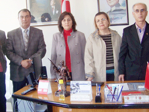CHP'den şehit ailelerine ziyaret