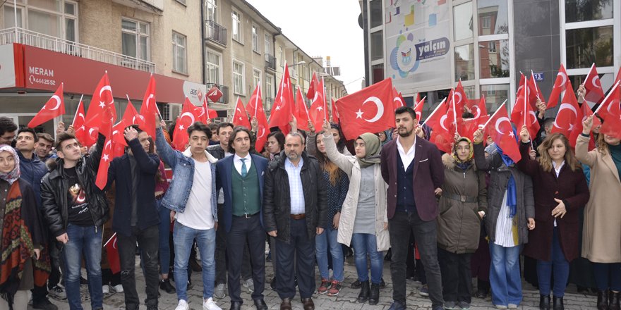 Öğrencilerden Afrin’e Komando Marşı’yla destek