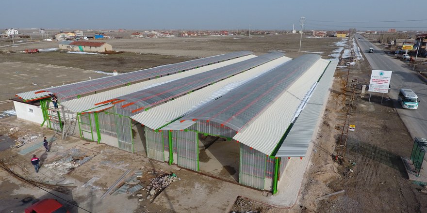 Karatay'a 16. kapalı pazar market yapılıyor