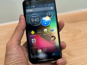 Motorola'dan Gizemli Android