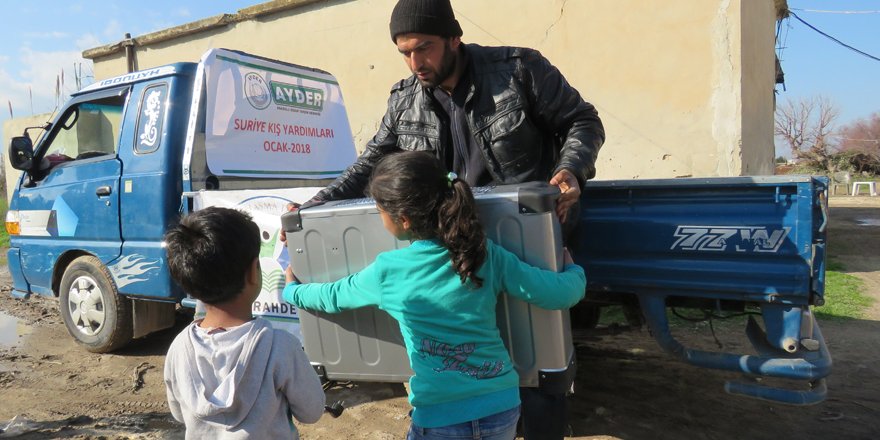 Suriye’ye kış yardımları sürüyor