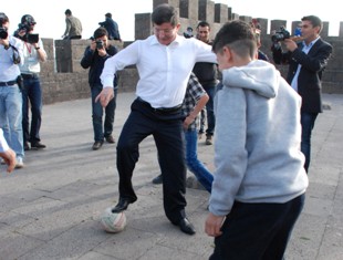 Diyarbakır'da çalım yedi