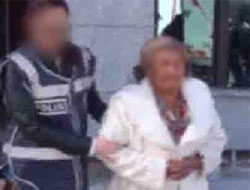 82 yaşındaki kadın uyuşturucu kuryeliğinden tutuklandı