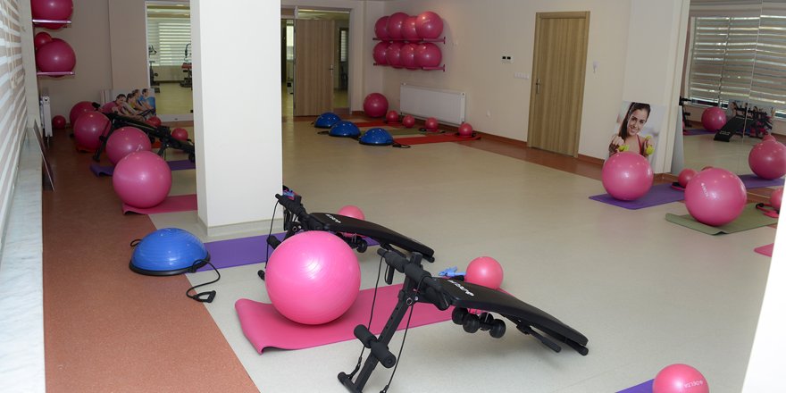 Altuncan Hatun Yaşam Merkezi’nde fitness günleri