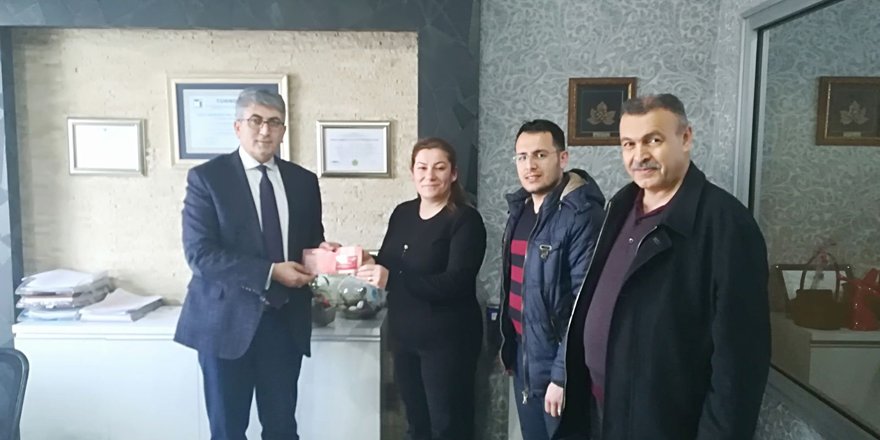 Gazeteciler Nadir Avcan’dan yakıtı indirimli alacak