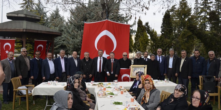 Şehit aileleri hatim yemeğinde buluştu