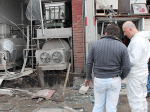 Buhar kazanı patladı: 3 yaralı