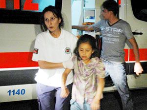 Otomobiller çarpıştı,2’si ağır 8 yaralı