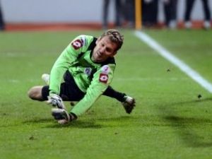 Elmander'e Isakson Sahip Çıktı