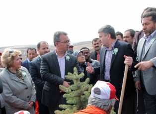Konya'da 2 milyon fidan toprakla buluştu
