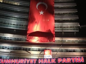CHP'den Diyarbakır'daki kutlamaya bayraklı tepki