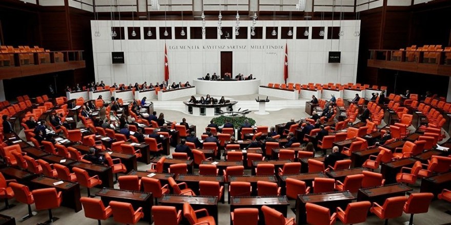 İttifakta emeklilik çatlağı: AK Parti, MHP'nin önergesini reddetti
