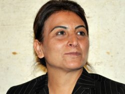Aysel Tuğluk: Türk'ten de Kürt'ten de özür diliyorum