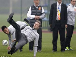 David Beckham Futbolda Madara Oldu