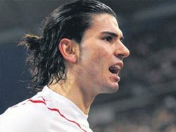 Fenerbahçe'den yerli harekat