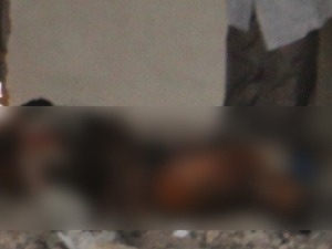 Kocasının yanmış cesedini buldu