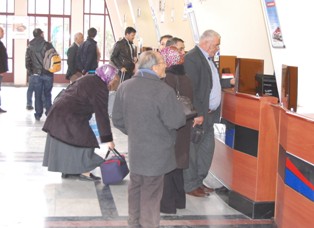 Eskişehir-Konya YHT biletleri tükendi