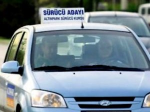 Kural ihlali yapana ehliyet yok