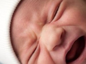 Bebeklerin yüzde 40'ı 'ağlama krizi' yaşıyor