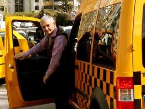 Binali Yıldırım taksi şoförü oldu