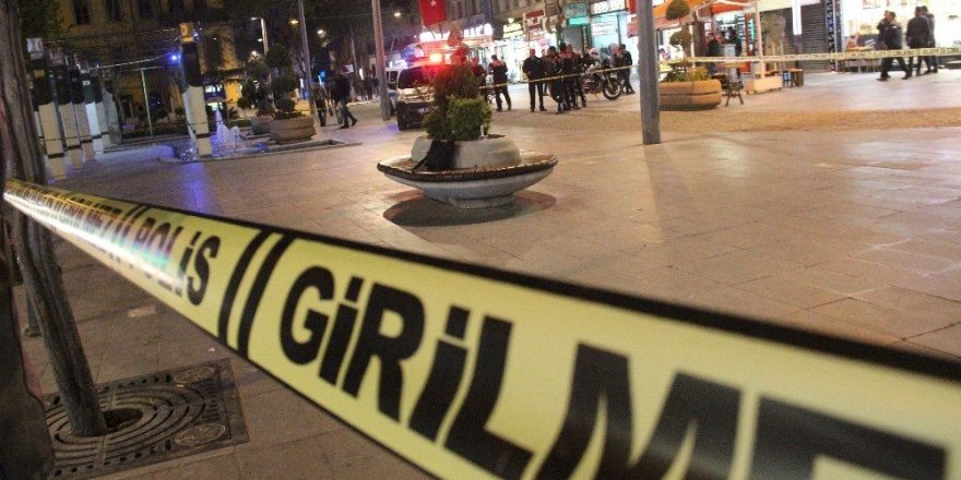 Zafer'de bomba paniği