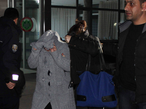 İç çamaşırından eroin çıktı