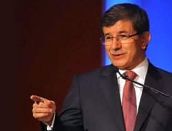 Davutoğlu: Tarih akarsa bizim irademizle akar