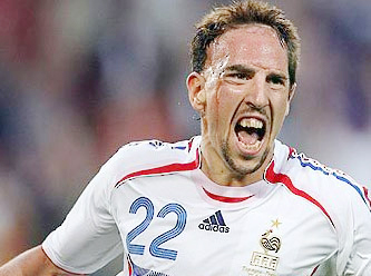 Fenerbahçe'den Galatasaray'a misilleme