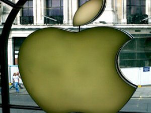 Apple CEO'su Çinliler'den özür diledi