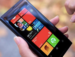 Lumia 920 için yeşil renk seçeneği ortaya çıktı