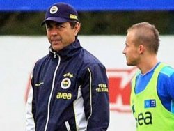 Miroslav Stoch sahalara dönüyor