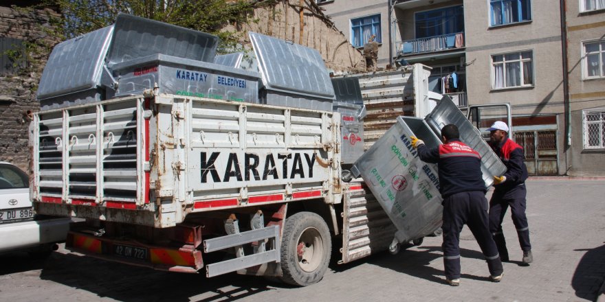 Karatay’da çöp konteynerleri yenileniyor