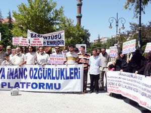 Özgürlüklerin önündeki yasaklar kaldırılsın