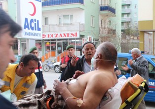 Beyşehir'de bıçaklı kavga