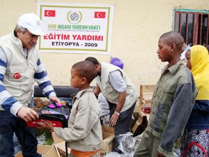 Etiyopya’ya yardım eli