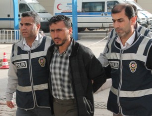 İki kişiyi gömen katil tutuklandı