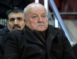 Şener'den istifa sinyali