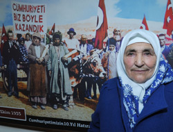 Şehit oğlunun maaşını okul yapılsın diye bağışladı