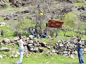 Operasyon bölgeleri piknik alanı oldu