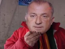 Arena'da 35 bin Fatih Terim maskesi