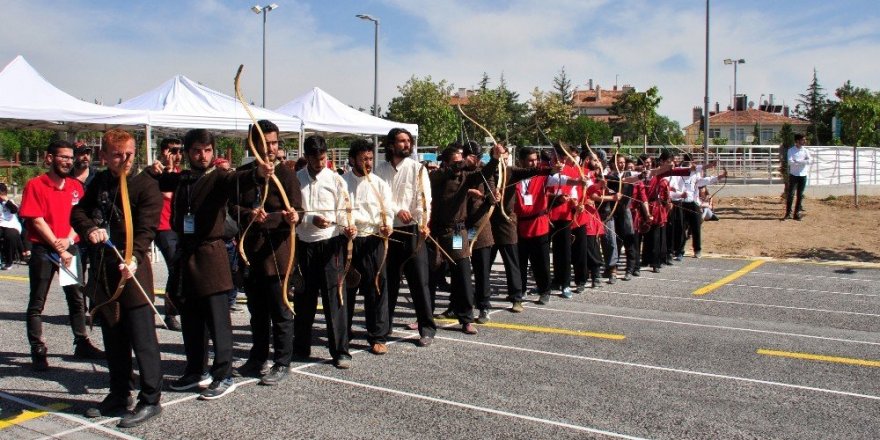 Geleneksel Türk okçuluğu şampiyonası NEÜ’de yapıldı